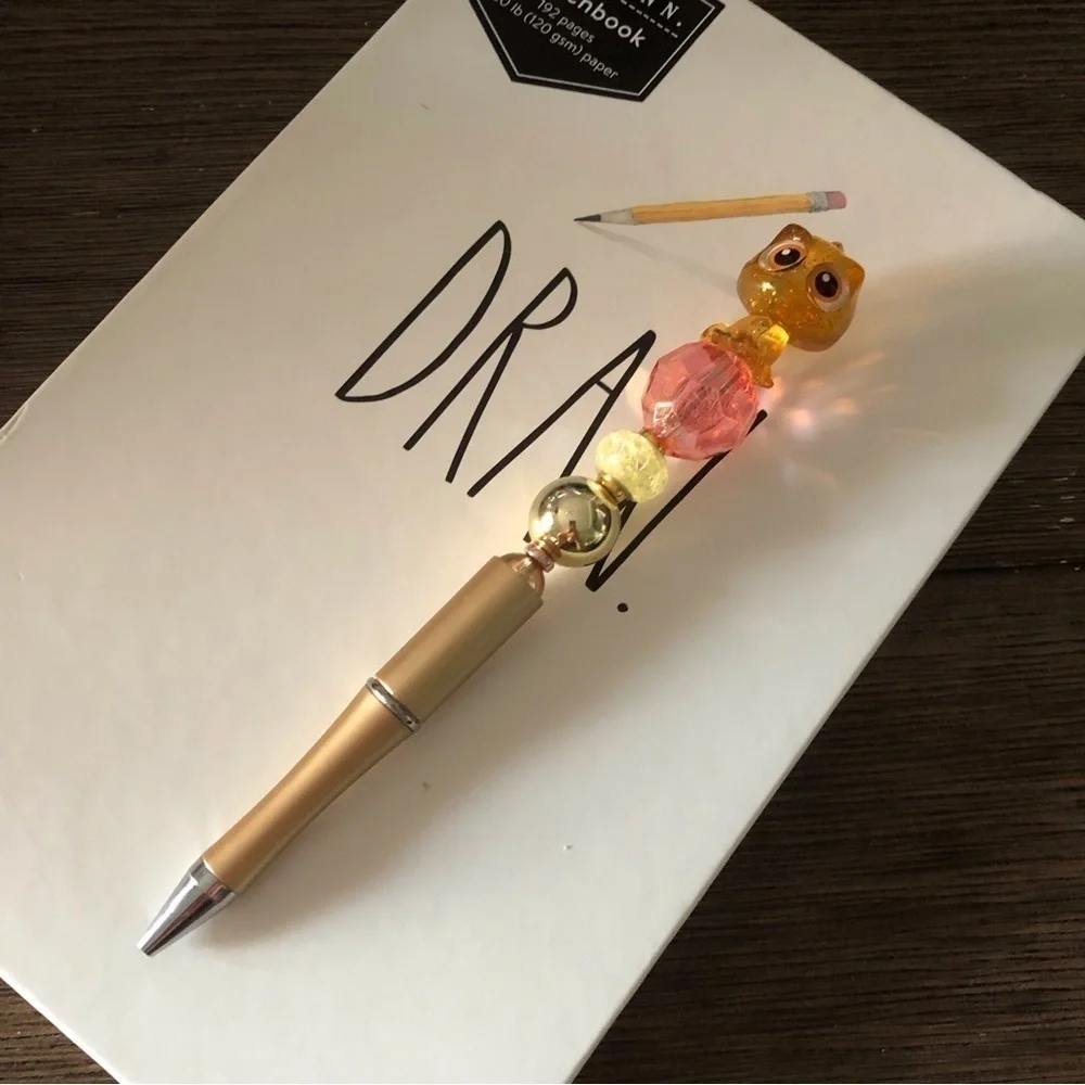 Disney Doorables: Tangled: Pascal handmade beaded pen